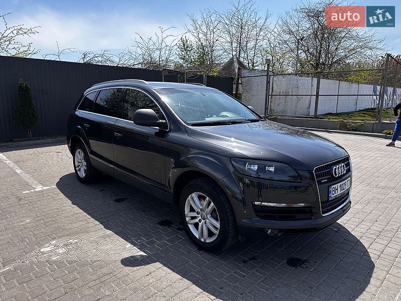 Внедорожник / Кроссовер Audi Q7 2007 в Одессе