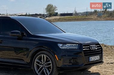 Внедорожник / Кроссовер Audi Q7 2017 в Львове