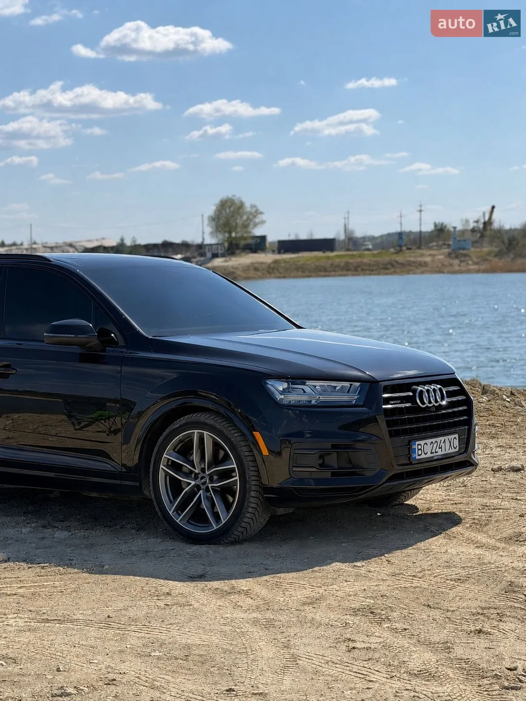 2017 Audi Q7 - фото 1