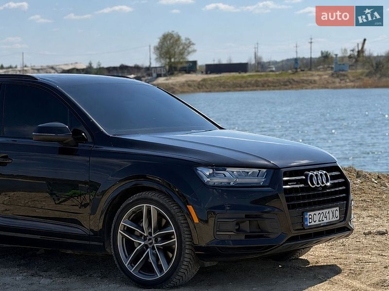 Audi Q7 2017