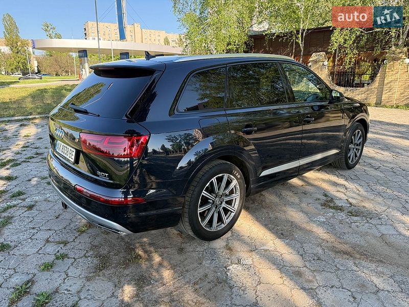 Внедорожник / Кроссовер Audi Q7 2017 в Харькове