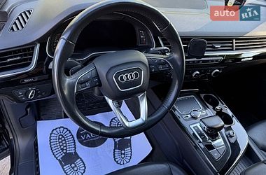 Внедорожник / Кроссовер Audi Q7 2017 в Харькове