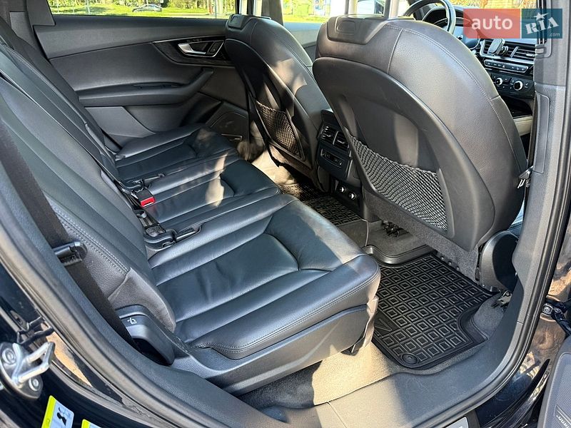 Внедорожник / Кроссовер Audi Q7 2017 в Харькове