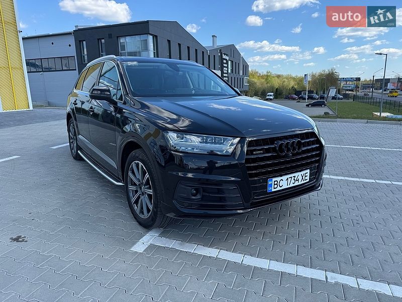 Внедорожник / Кроссовер Audi Q7 2017 в Львове