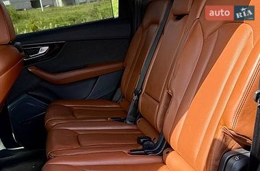 Внедорожник / Кроссовер Audi Q7 2019 в Тячеве