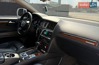 Внедорожник / Кроссовер Audi Q7 2013 в Тернополе