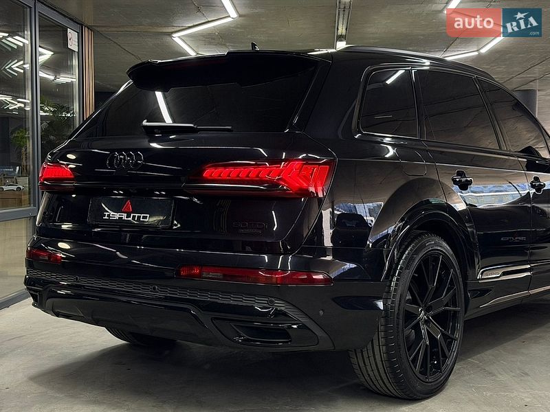 Внедорожник / Кроссовер Audi Q7 2020 в Одессе