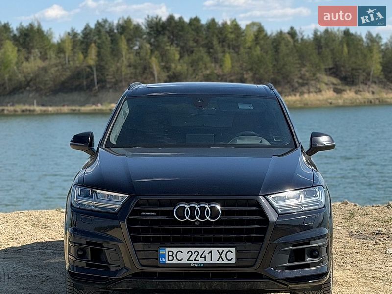 Внедорожник / Кроссовер Audi Q7 2017 в Львове