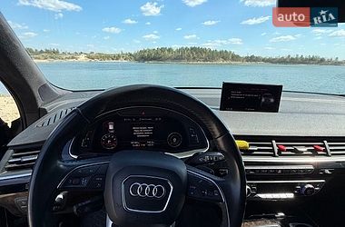 Внедорожник / Кроссовер Audi Q7 2017 в Львове