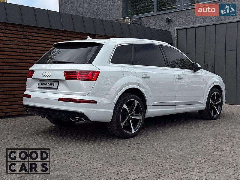 Внедорожник / Кроссовер Audi Q7 2018 в Одессе