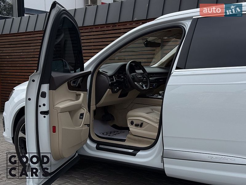 Внедорожник / Кроссовер Audi Q7 2018 в Одессе