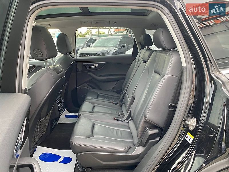Внедорожник / Кроссовер Audi Q7 2019 в Львове