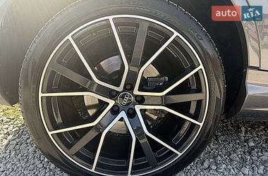 Внедорожник / Кроссовер Audi Q7 2020 в Каменец-Подольском