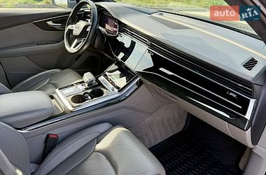Внедорожник / Кроссовер Audi Q7 2020 в Каменец-Подольском