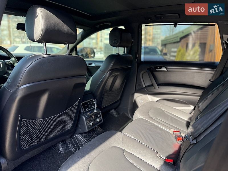 Внедорожник / Кроссовер Audi Q7 2014 в Львове