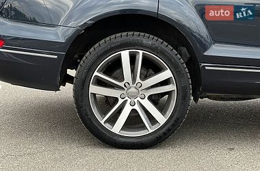Внедорожник / Кроссовер Audi Q7 2012 в Киеве