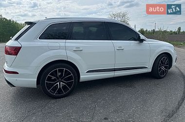 Позашляховик / Кросовер Audi Q7 2017 в Бердичеві фото 4 Позашляховик / Кросовер Audi Q7 2017 в Бердичеві