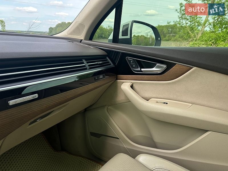 Позашляховик / Кросовер Audi Q7 2017 в Бердичеві фото 23 Позашляховик / Кросовер Audi Q7 2017 в Бердичеві