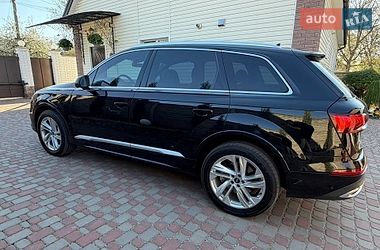 Позашляховик / Кросовер Audi Q7 2021 в Прилуках