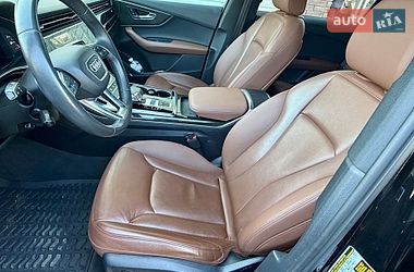 Позашляховик / Кросовер Audi Q7 2021 в Прилуках