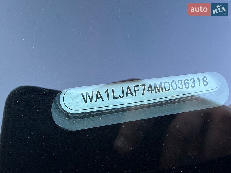 Позашляховик / Кросовер Audi Q7 2021 в Прилуках