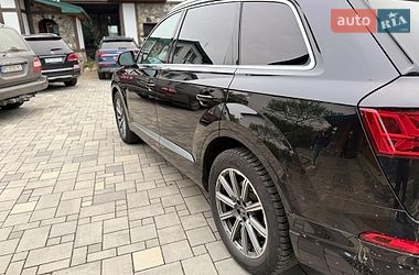 Внедорожник / Кроссовер Audi Q7 2017 в Моршине
