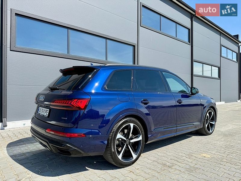 Внедорожник / Кроссовер Audi Q7 2020 в Броварах