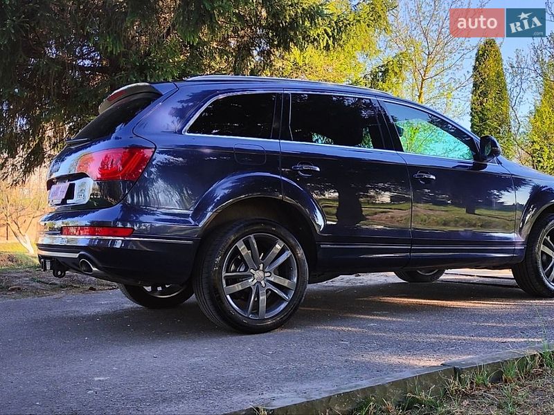 Внедорожник / Кроссовер Audi Q7 2014 в Дубно