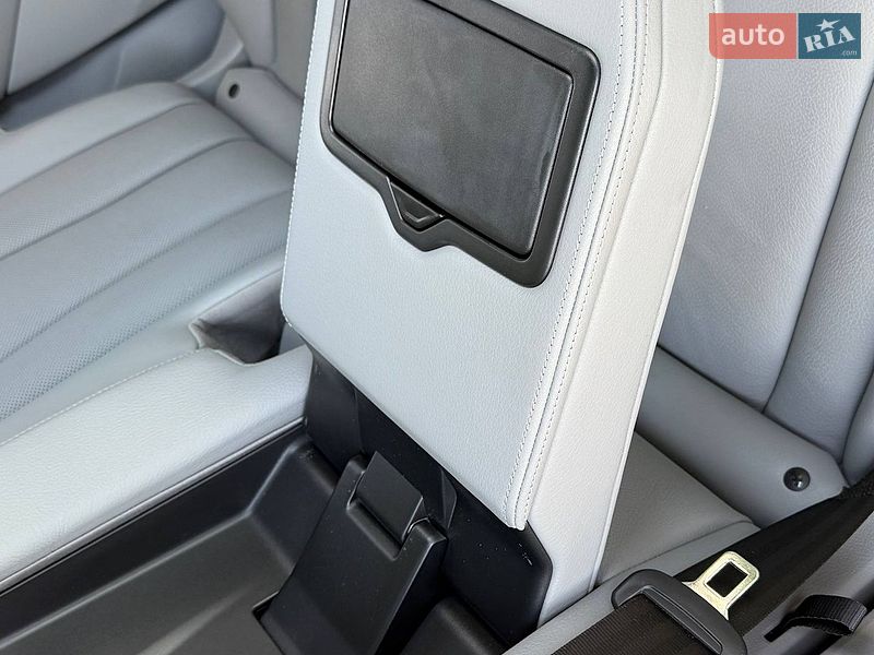 Внедорожник / Кроссовер Audi Q7 2018 в Киеве