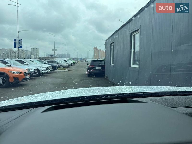 Внедорожник / Кроссовер Audi Q7 2017 в Киеве
