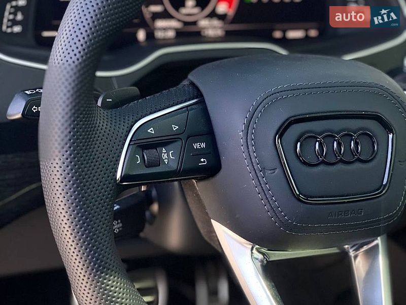 Внедорожник / Кроссовер Audi Q7 2018 в Киеве