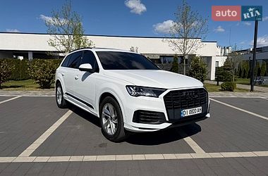 Внедорожник / Кроссовер Audi Q7 2020 в Мукачево