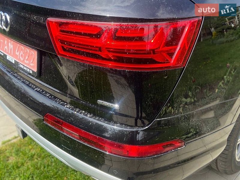 Внедорожник / Кроссовер Audi Q7 2018 в Киеве