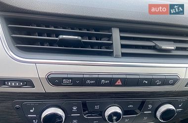 Внедорожник / Кроссовер Audi Q7 2018 в Киеве