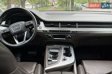 Внедорожник / Кроссовер Audi Q7 2018 в Киеве
