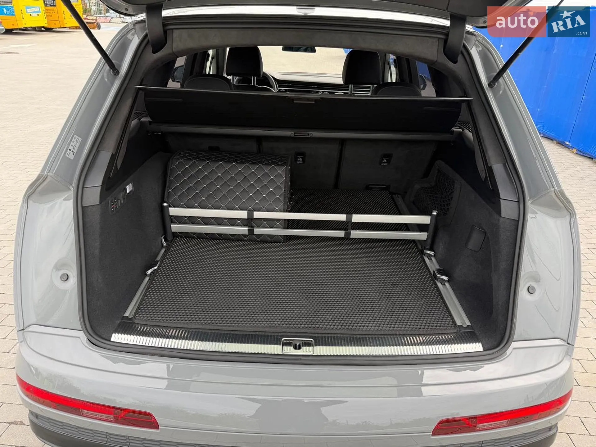 2021 Audi Q7 - мініатюра 24