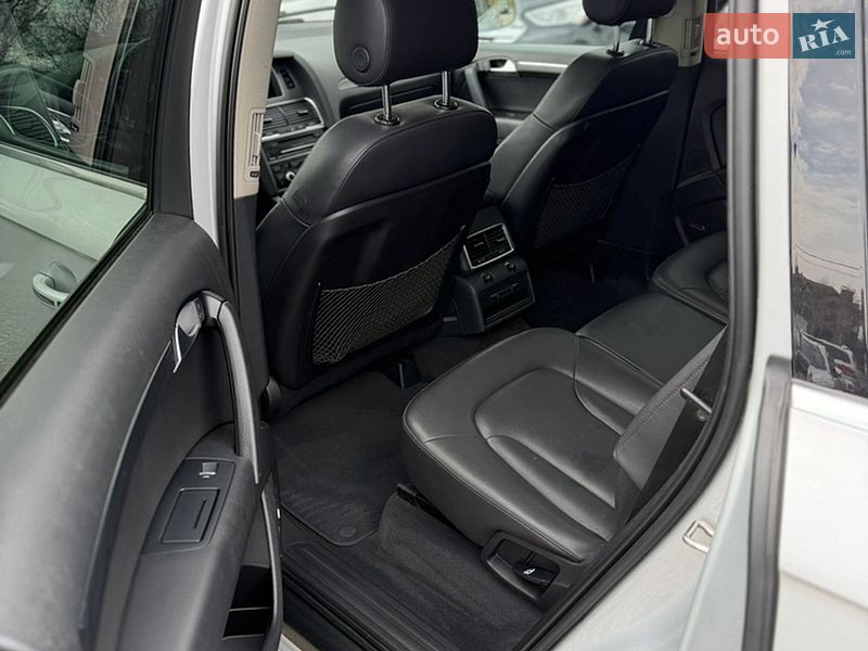 Внедорожник / Кроссовер Audi Q7 2014 в Ровно