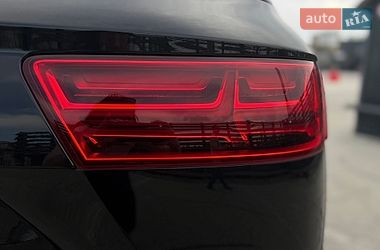 Внедорожник / Кроссовер Audi Q7 2018 в Киеве