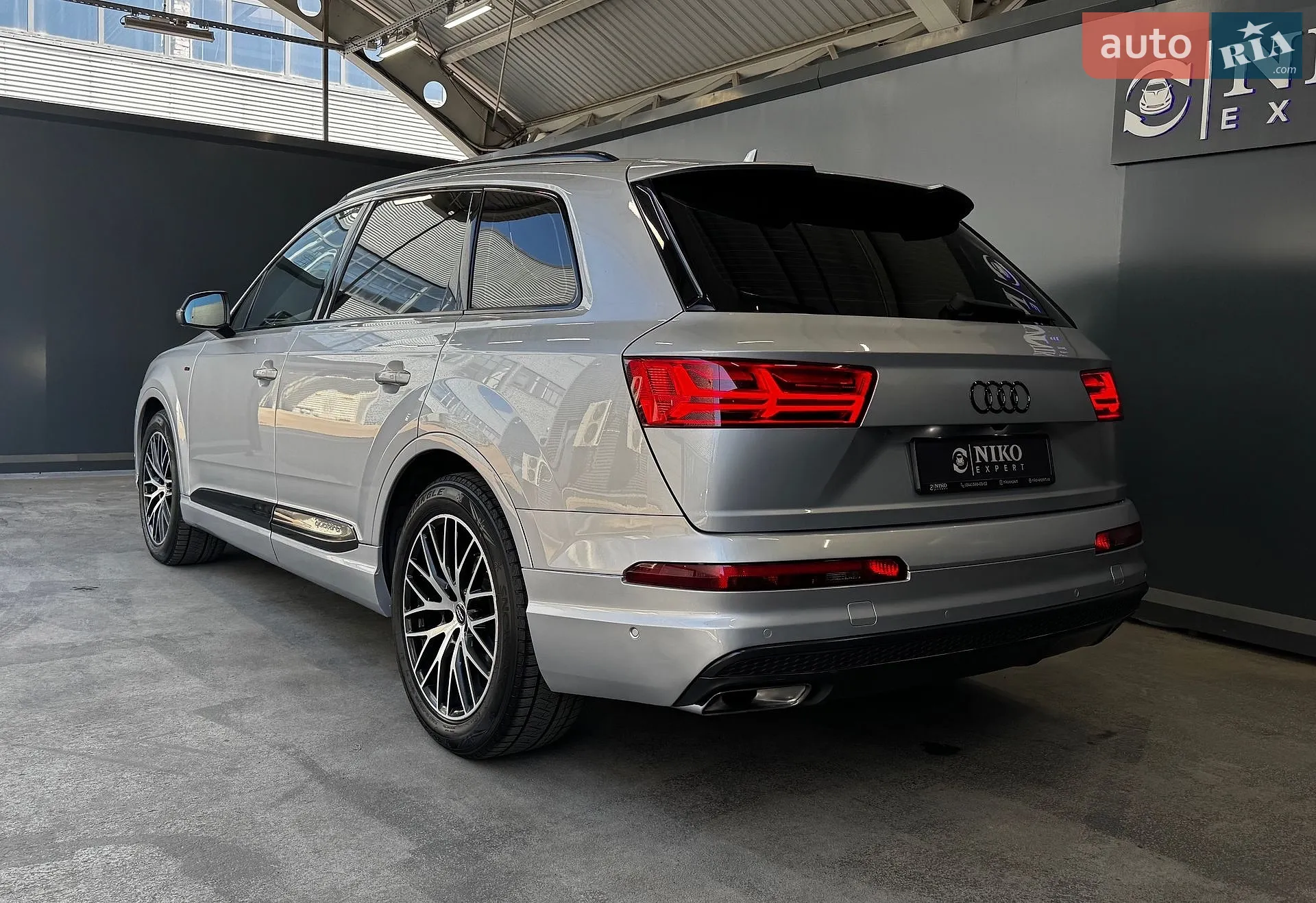 2017 Audi Q7 - мініатюра 11