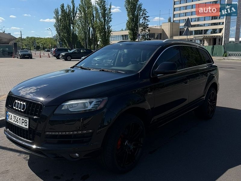 Внедорожник / Кроссовер Audi Q7 2012 в Киеве