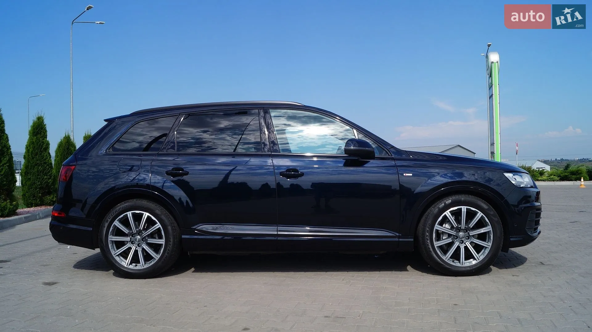 2017 Audi Q7 - мініатюра 13