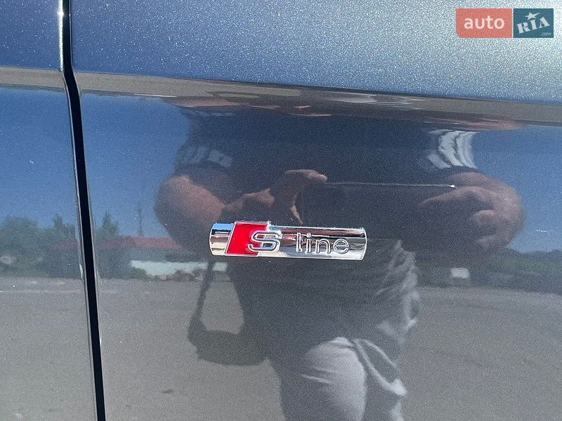 Внедорожник / Кроссовер Audi Q7 2015 в Ровно