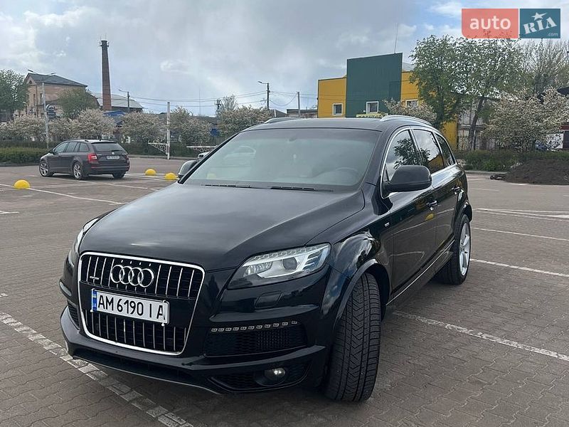 Позашляховик / Кросовер Audi Q7 2011 в Житомирі