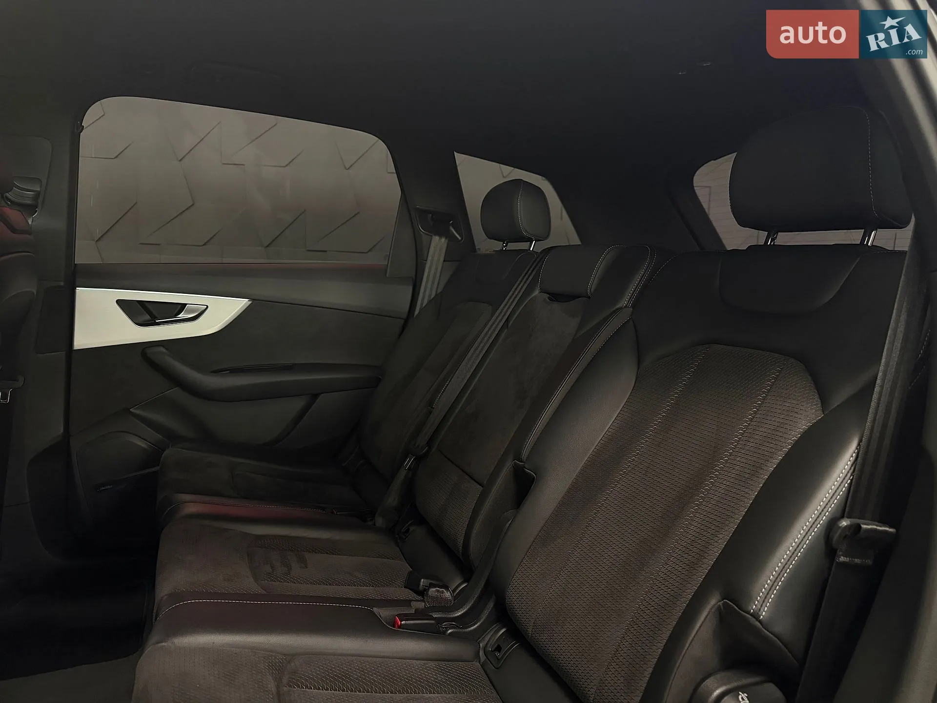 2020 Audi Q7 - мініатюра 43