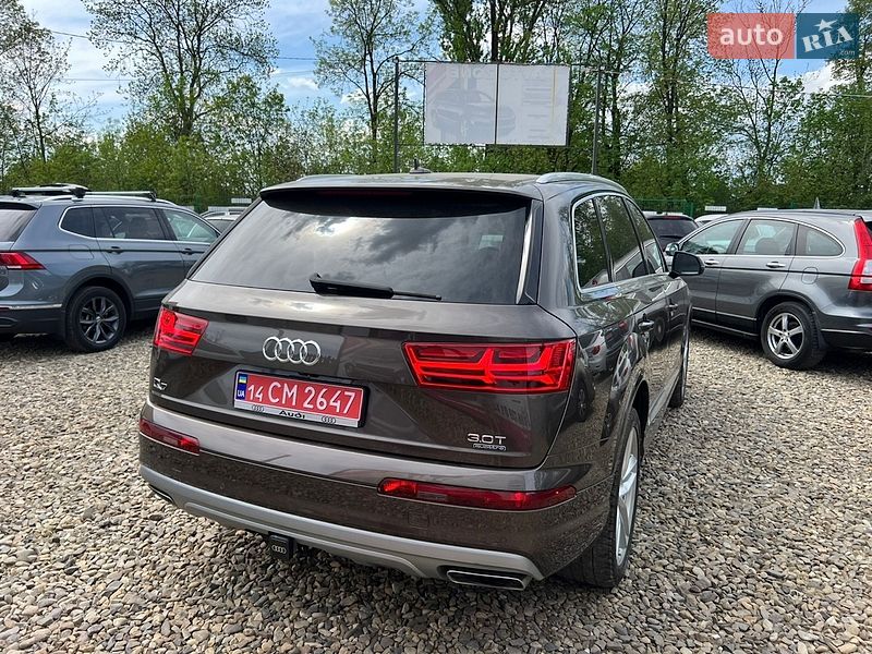 Позашляховик / Кросовер Audi Q7 2017 в Коломиї