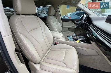Позашляховик / Кросовер Audi Q7 2017 в Коломиї