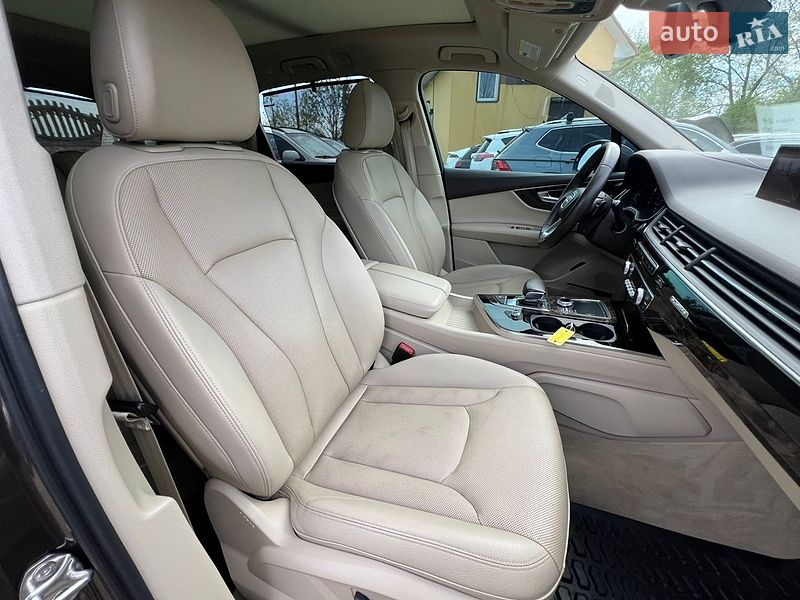 Позашляховик / Кросовер Audi Q7 2017 в Коломиї