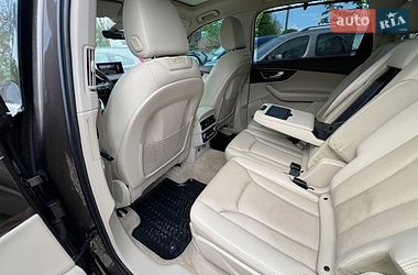 Позашляховик / Кросовер Audi Q7 2017 в Коломиї