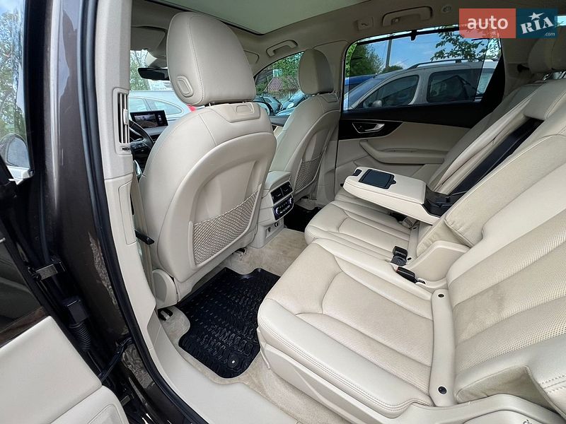 Позашляховик / Кросовер Audi Q7 2017 в Коломиї