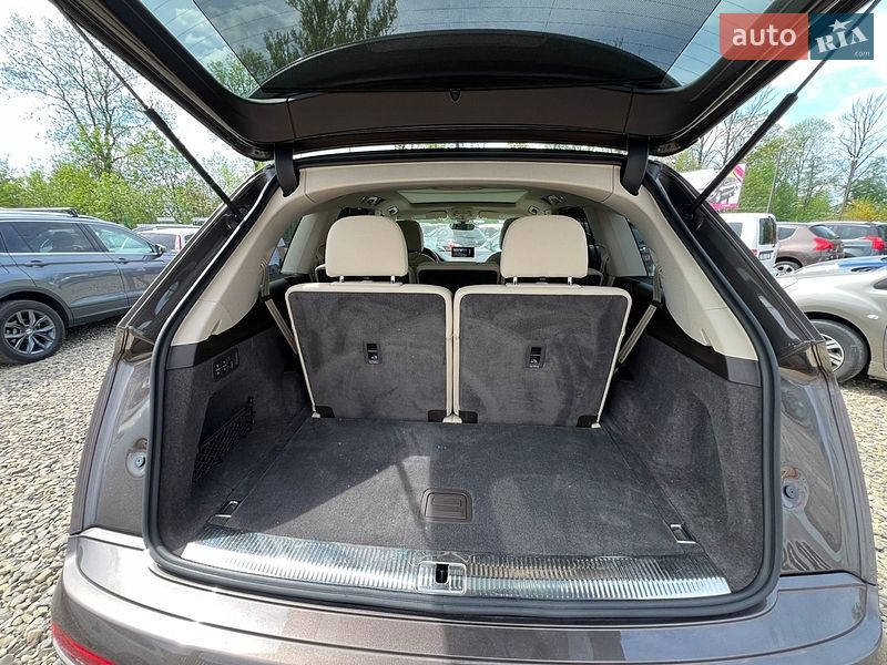 Позашляховик / Кросовер Audi Q7 2017 в Коломиї
